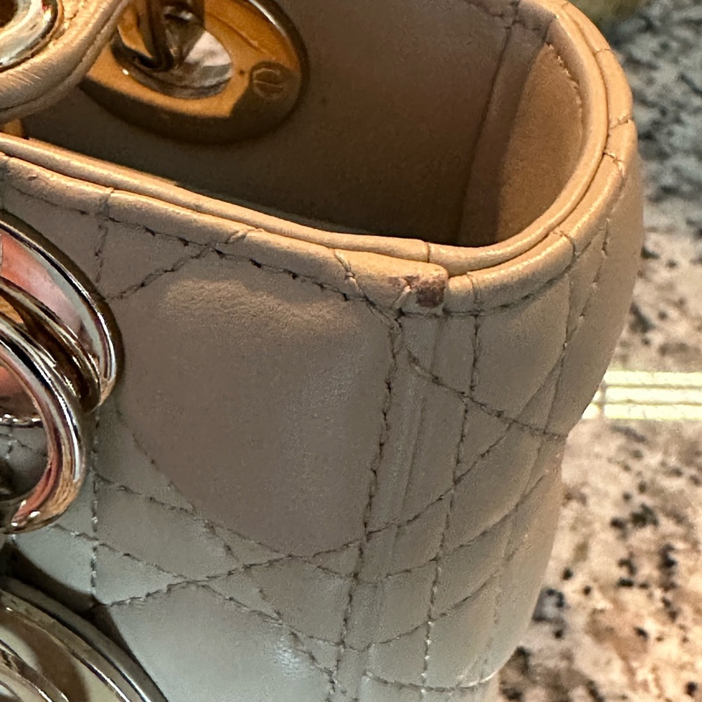 Small Lady Dior - Picture 6 of 13